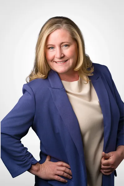 Nicole Kelly